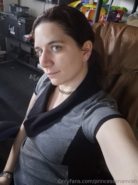 Princesse Namrah model high quality pictures