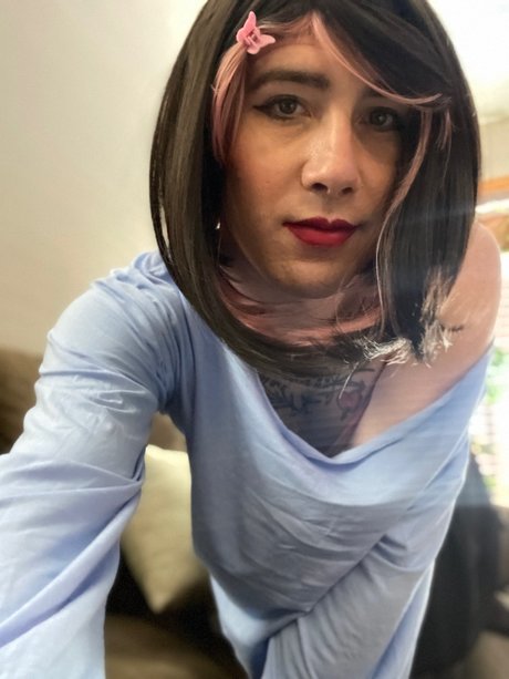 famous ladyboy onlyfans naked photo