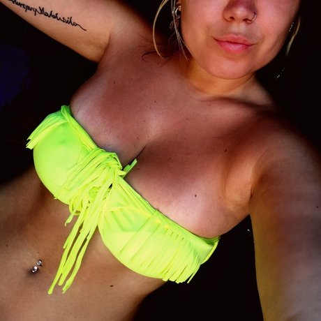 Claudita star xxx image