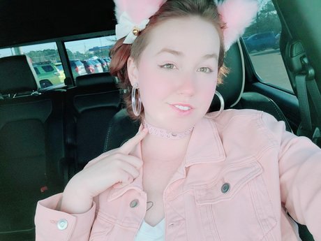 CloverCuddles actress gallery