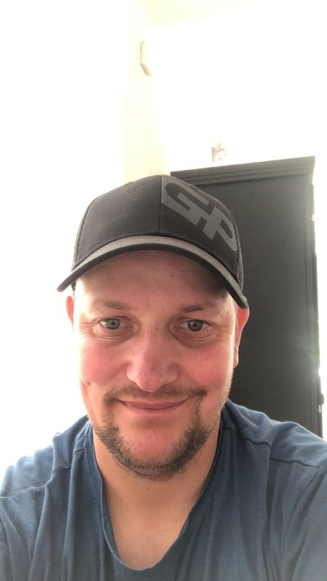 Hendrik Prive pornstar xxx pic