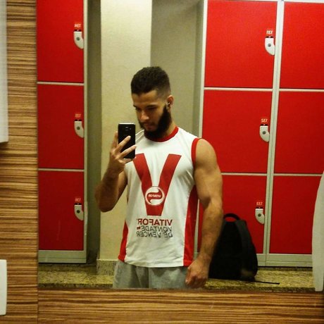 Priniesta model xxx archive