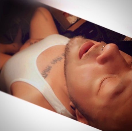 Queer Stoner sexy star photos