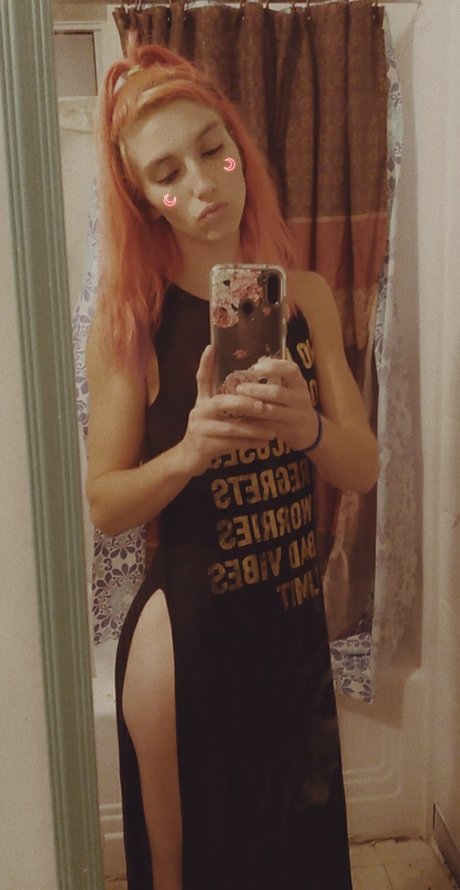 QueenBaby perfect model picture