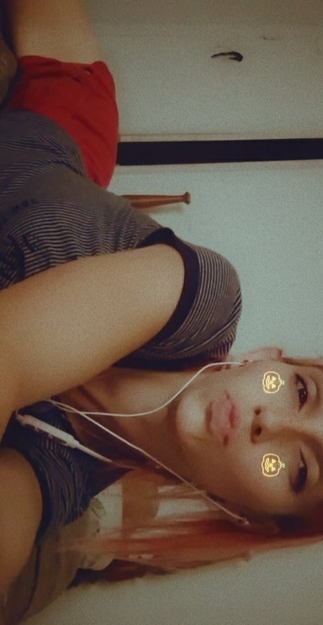 QueenBaby hd actress photos