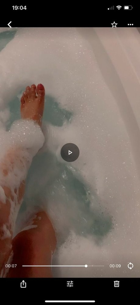 Bad girl Tiffany model pretty pictures