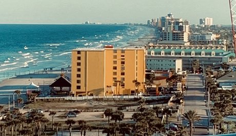 ColdwarTTV pretty model image