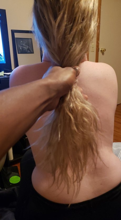 Interracialcouplegoals model naked photo