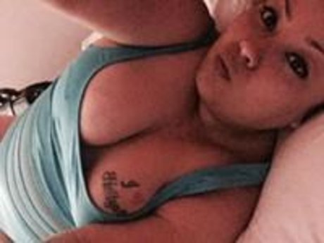 Diamond PYT Jones beautiful model img