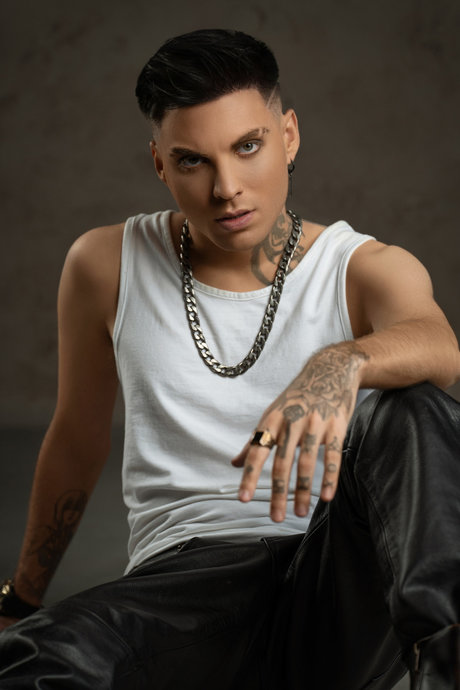 Deividas Valma star art pics