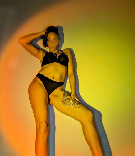 Doll Woods top star photos