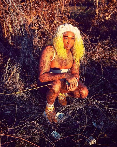 Sick sad world model naked pics