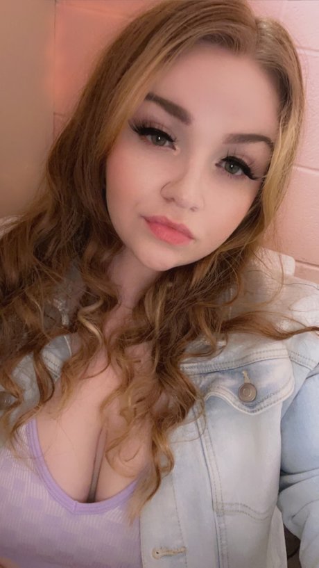 Queenbunny2127 model best image