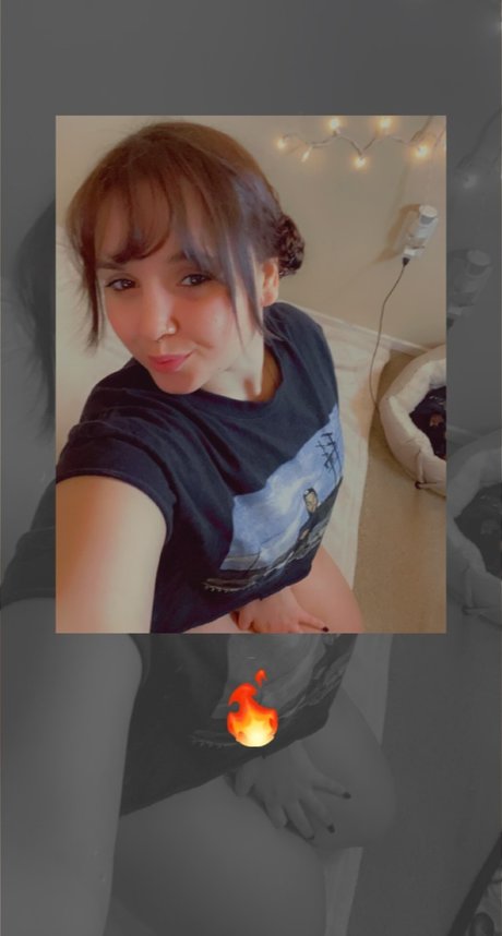 Queen Smokeyyy perfect star pic