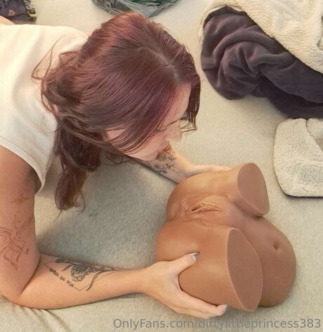 joi asian onlyfans top pic