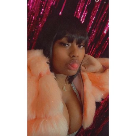 Domo B pornographic model galleries