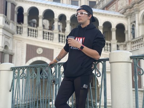 Danni Phantom top model images