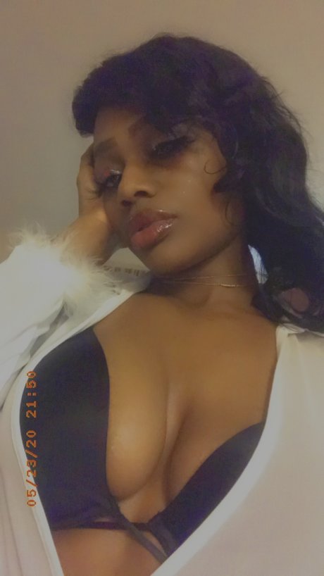 Prettiest Pisces_ nudes star photo