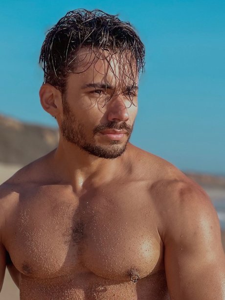 Rafael Ferreira star xxx pics