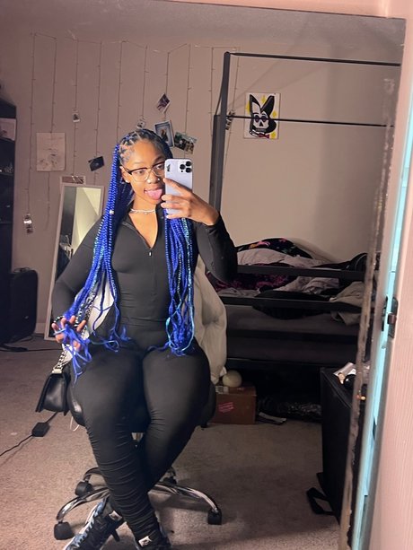 I F CK BACK_ hot actress photos