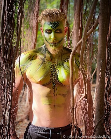 Jaxson Wolfe star pretty image