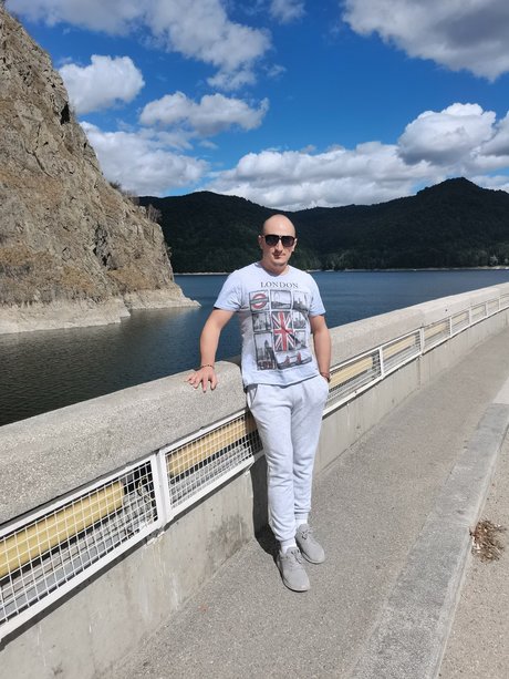 R zvan star pornographic pictures