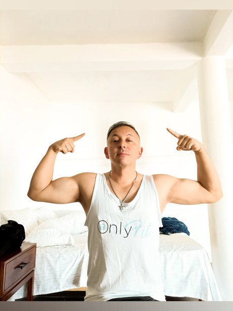 ReyPazuzuXxX star exclusive gallery