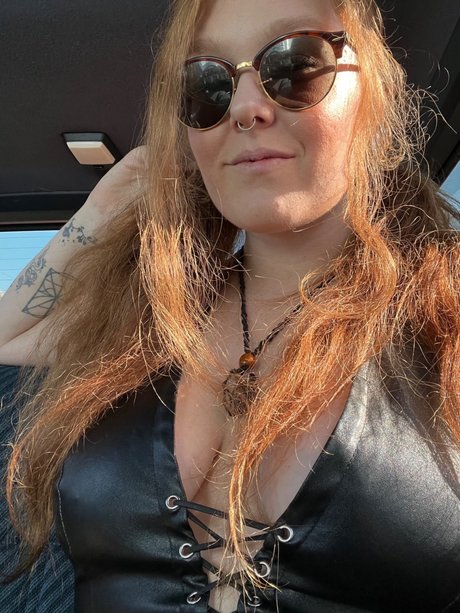 Mia Tyler star nice gallery