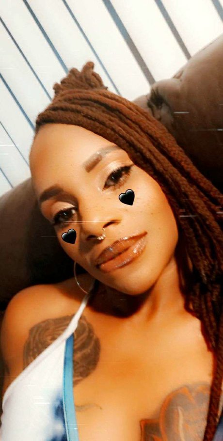 chubby goth onlyfans xxx images