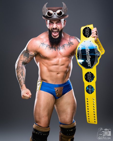 Savage Gentleman pornstar pretty img