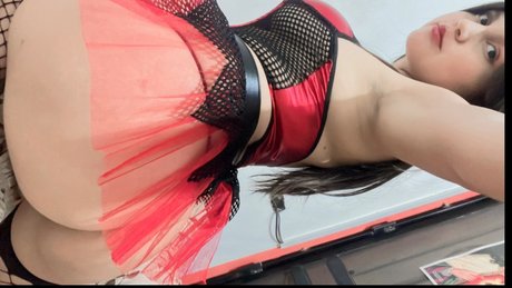 romigamer pretty model pics