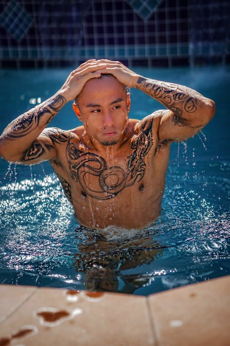 RDeezy pretty pornstar pictures