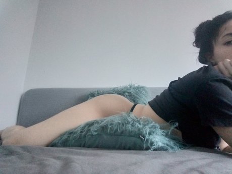 Rivenna Ray nudes model pictures