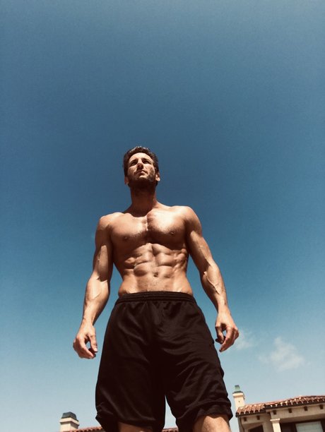 Ryan Mclane hot model archive