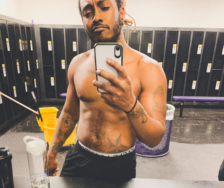 Alex Stone star art photo