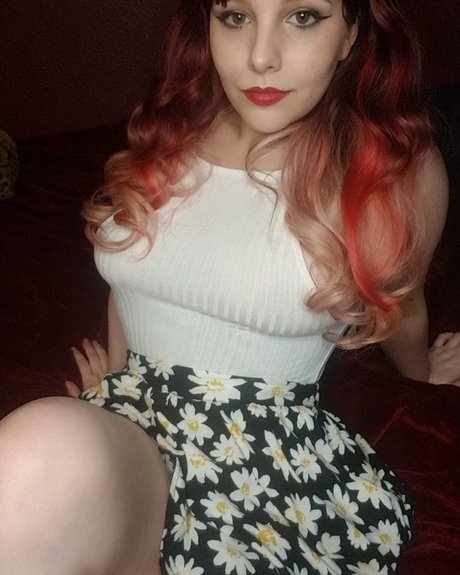 Brattyruby pornstar pic