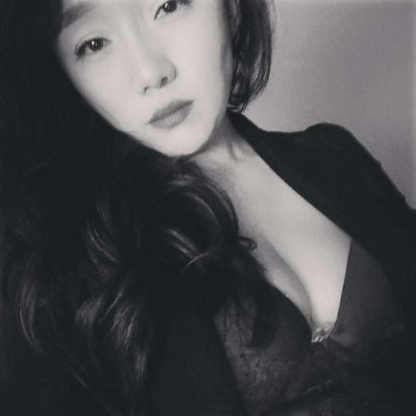 Ruby Cui pornstar art photo