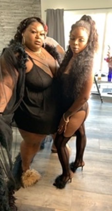 Royals Poly Life actress pictures