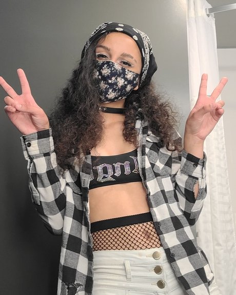 Rowan high quality star pictures