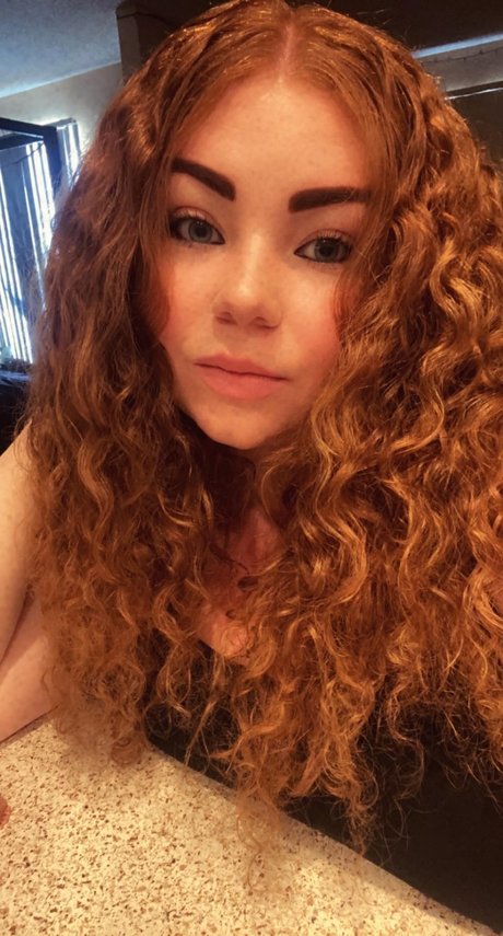 FireyRedHead beautiful star pics