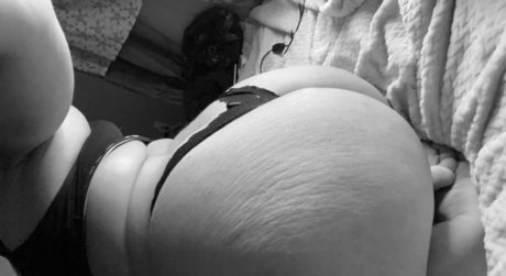 Shortyy DM FOR MENU_ actress gallery