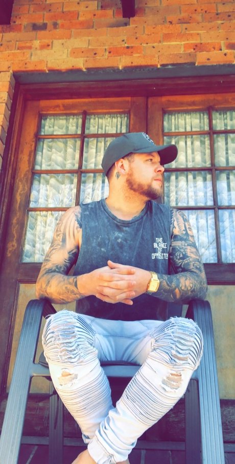 arab pussy onlyfans adult img