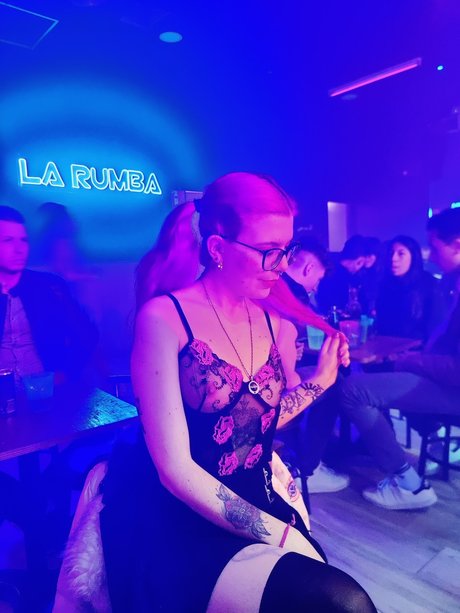 blonde secretary onlyfans free porn images