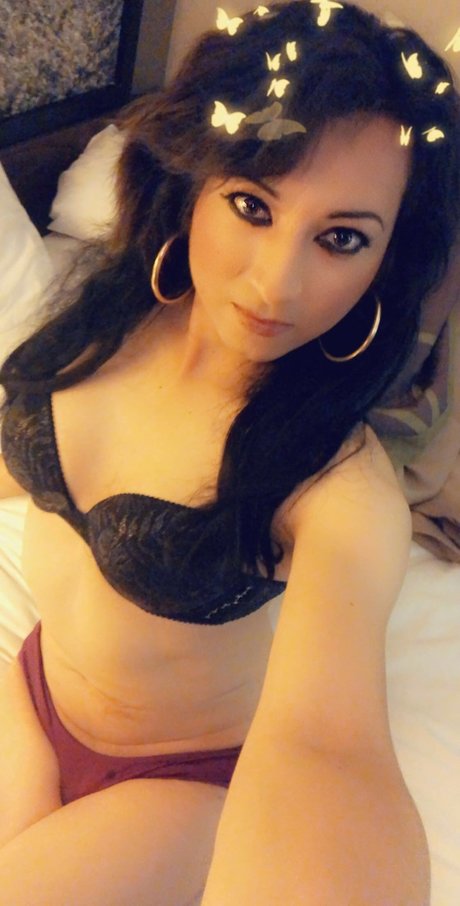 Samara TS star sexy pic