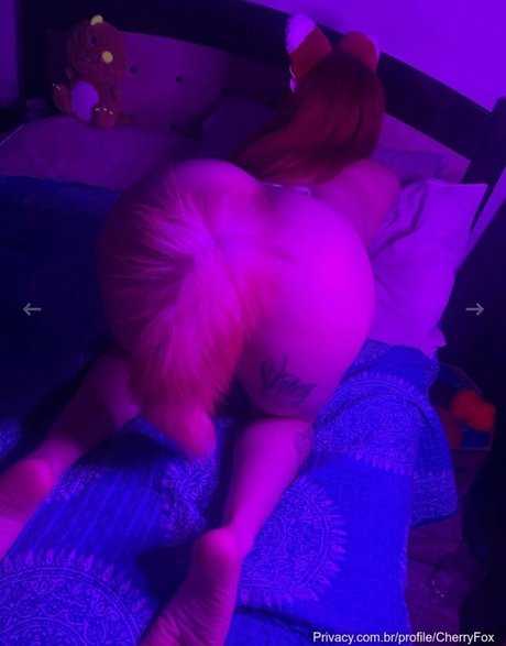 Thepoisoncherry pretty pornstar pictures