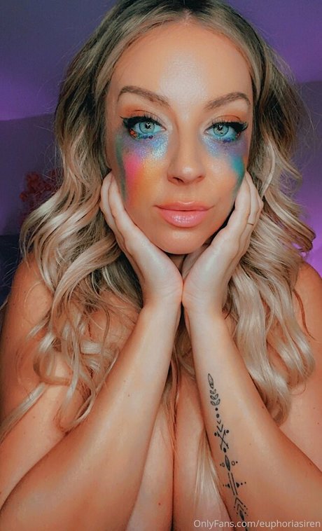 euphoriasiren nude star photos