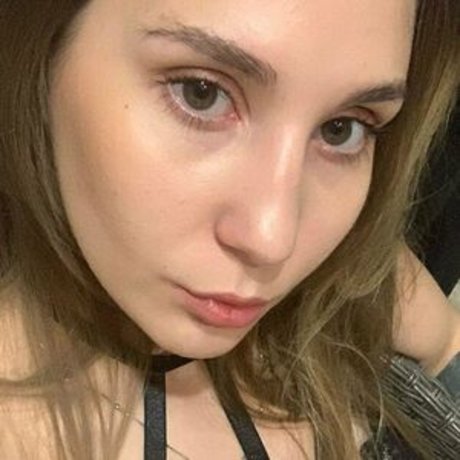 milenasweet model pretty image