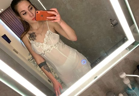 milenasweet pornstar high quality image