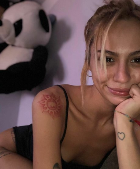 axalrnaed nude pornstar image