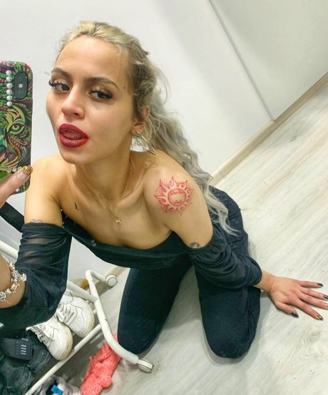 axalrnaed pornstar adult img